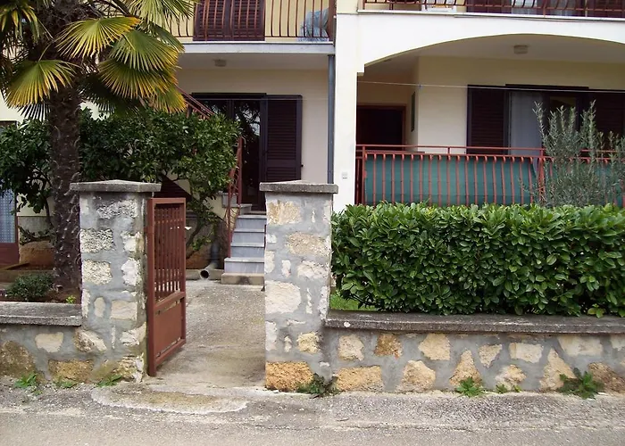 Monfiorenzo 11 Apartman *