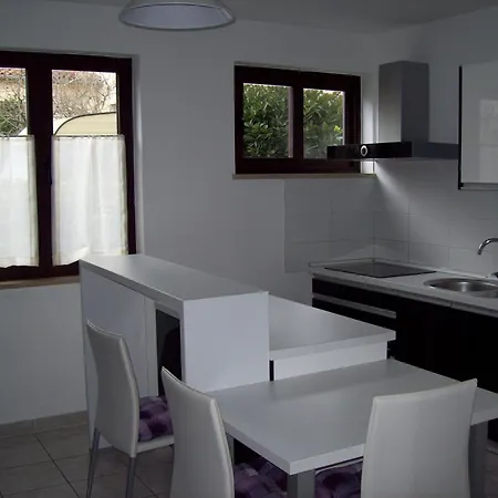 Monfiorenzo 11 Apartament